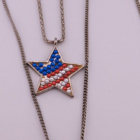 Bundle of 7 Necklaces - Picture 7 of 10